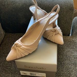 Franco Sarto Peach Suede Slingback Pumps size 8